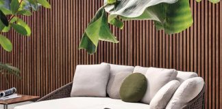 Outdoor Daybeds in Different Styles You Can Purchase